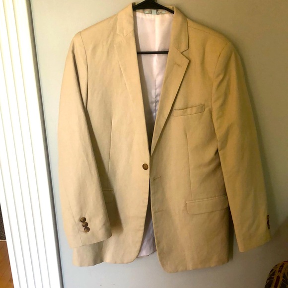 Young Men’s tan linen blazer size 20. Class Club from Dillard’s. - Picture 1 of 6